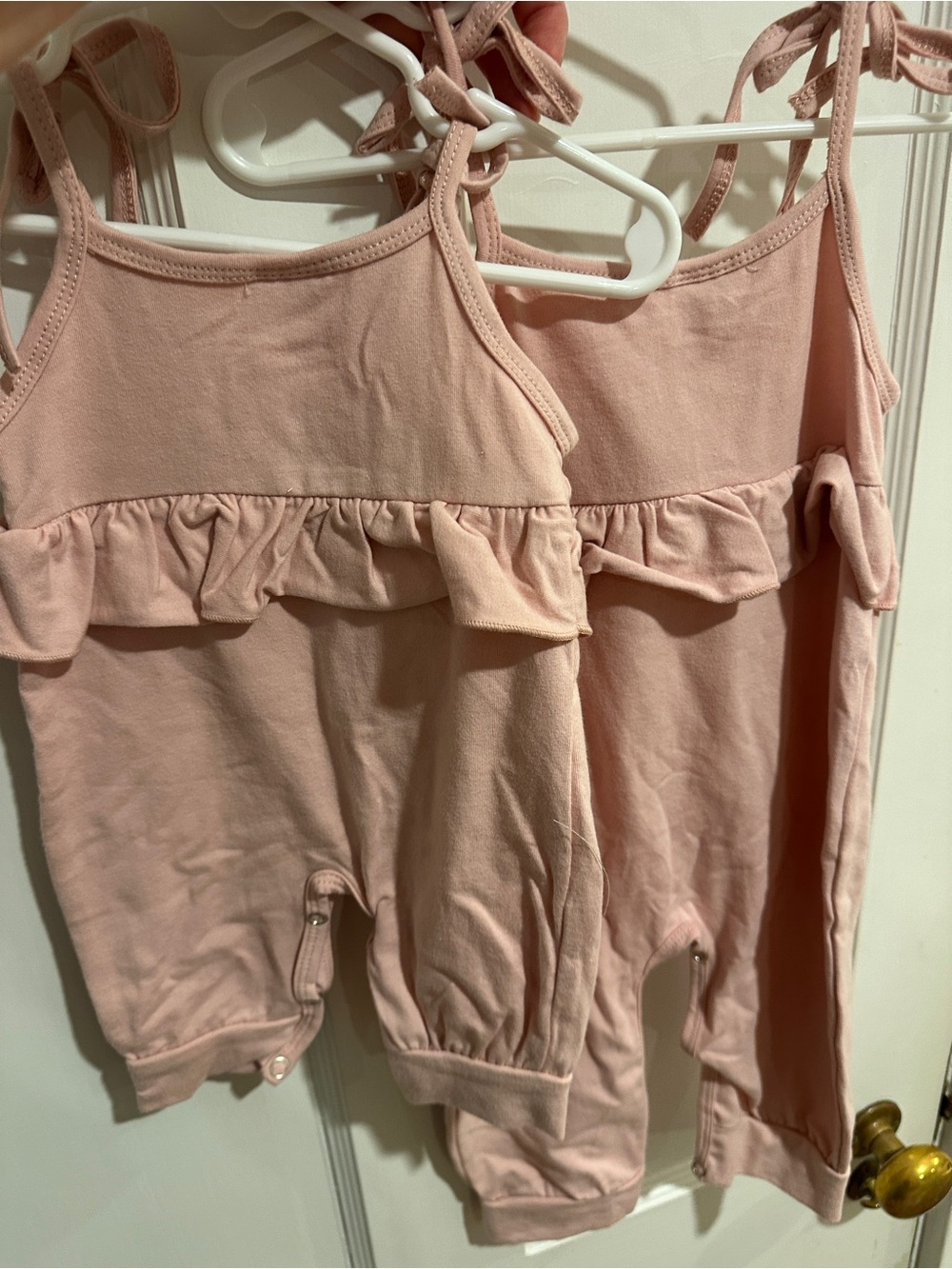 Pink Ruffle Strap Baby Romper SET - Picture 4 of 5